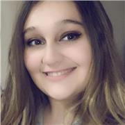 Étudiante en L2 Histoire , je propose des cours pour vous accompagner dans la découverte du monde et du passé !